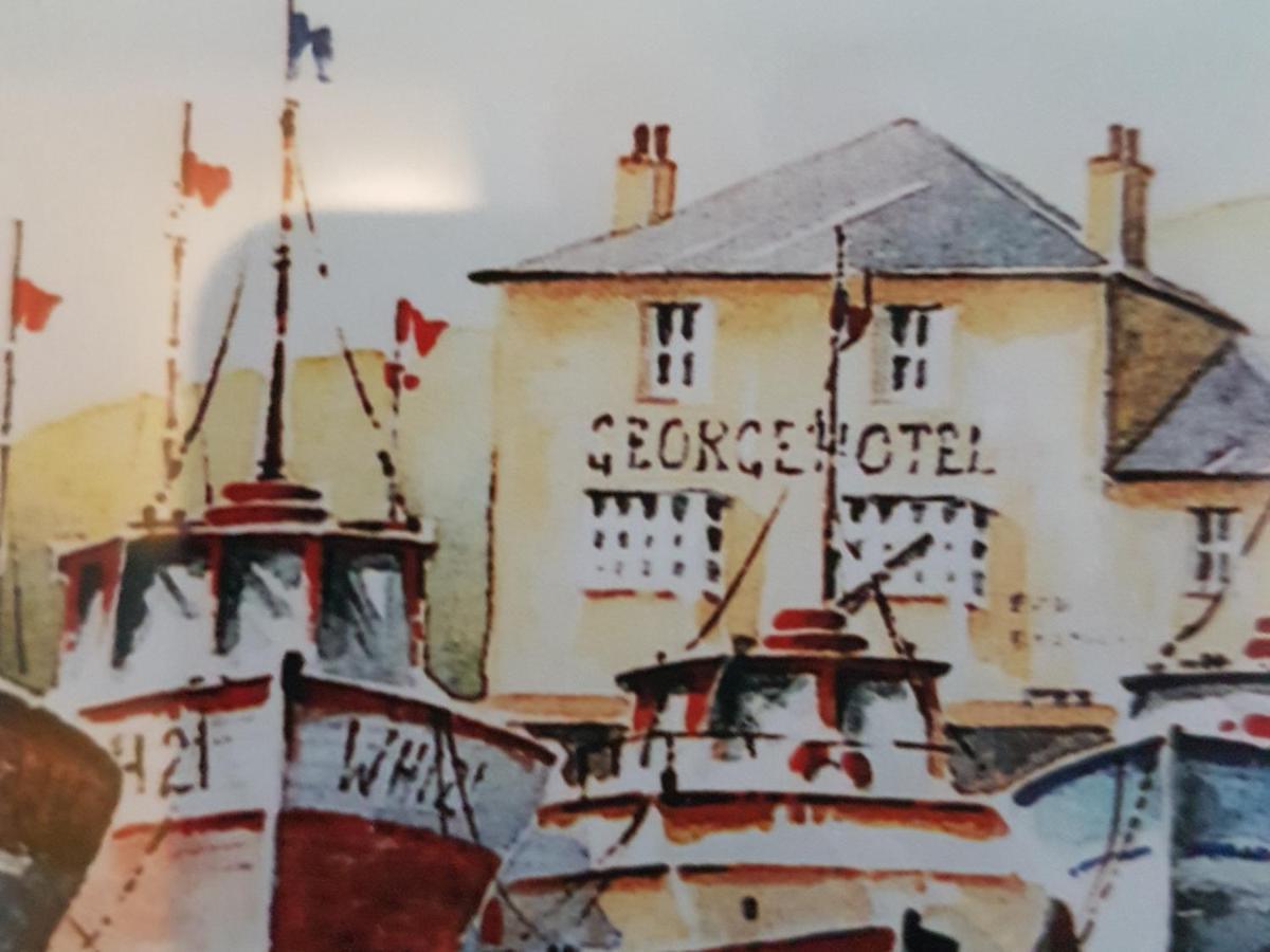 The George Hotel West Bay Exterior photo